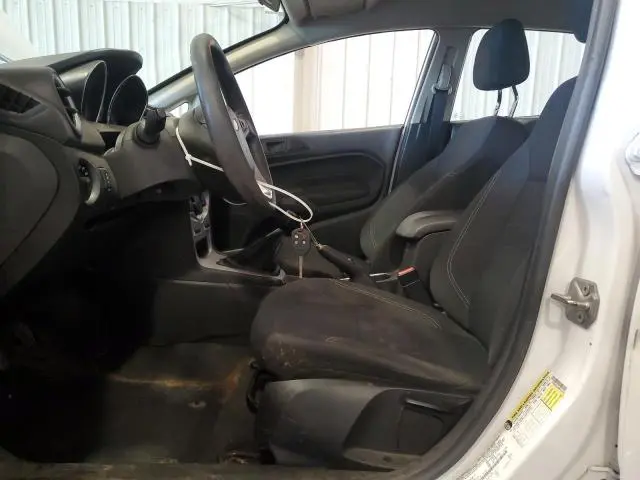 2017 FORD FIESTA SE  