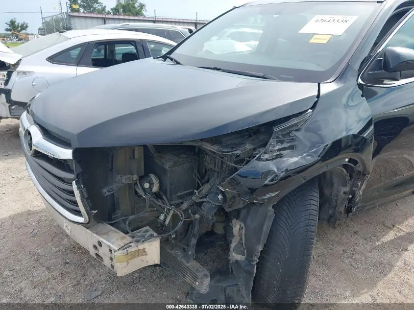 2015 TOYOTA HIGHLANDER XLE V6