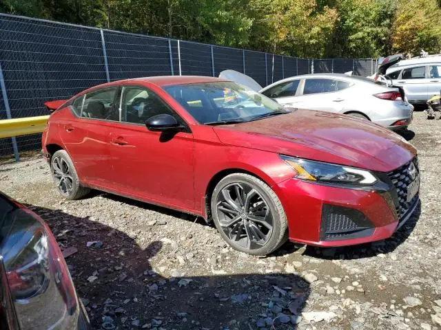 2023 NISSAN ALTIMA SR  