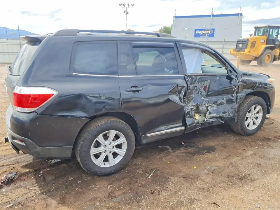 2011 TOYOTA HIGHLANDER BASE  