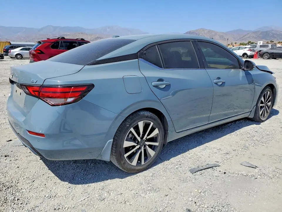 2024 NISSAN SENTRA SV  
