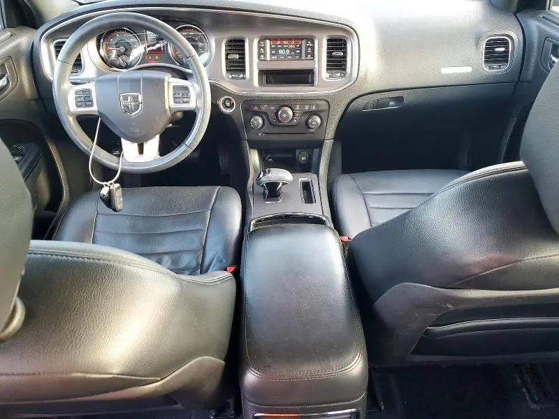 2014 DODGE CHARGER SE  