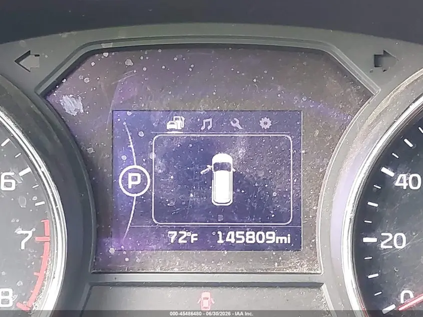 2018 KIA SEDONA LX