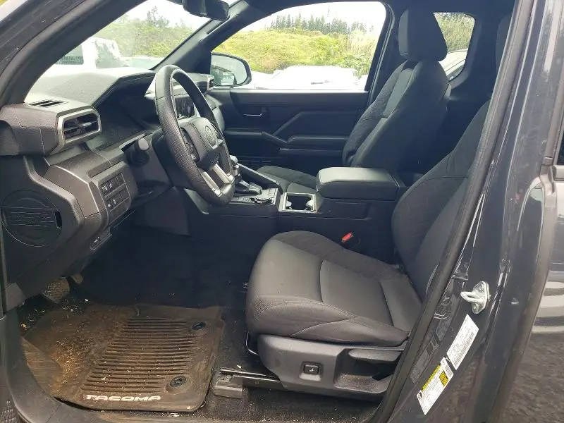 2024 TOYOTA TACOMA XTRACAB  