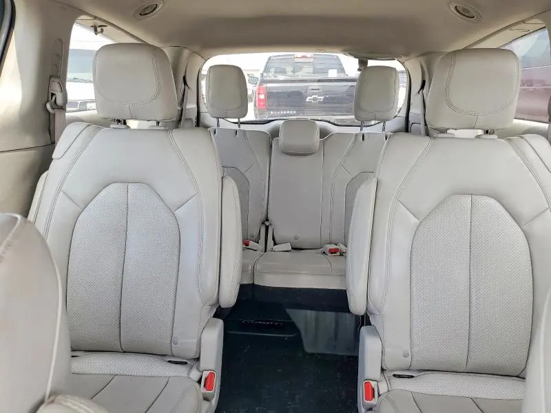 2021 CHRYSLER VOYAGER LXI  