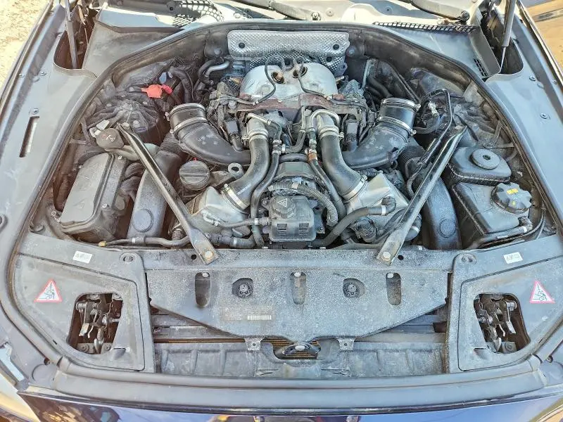 2013 BMW 550 XI  