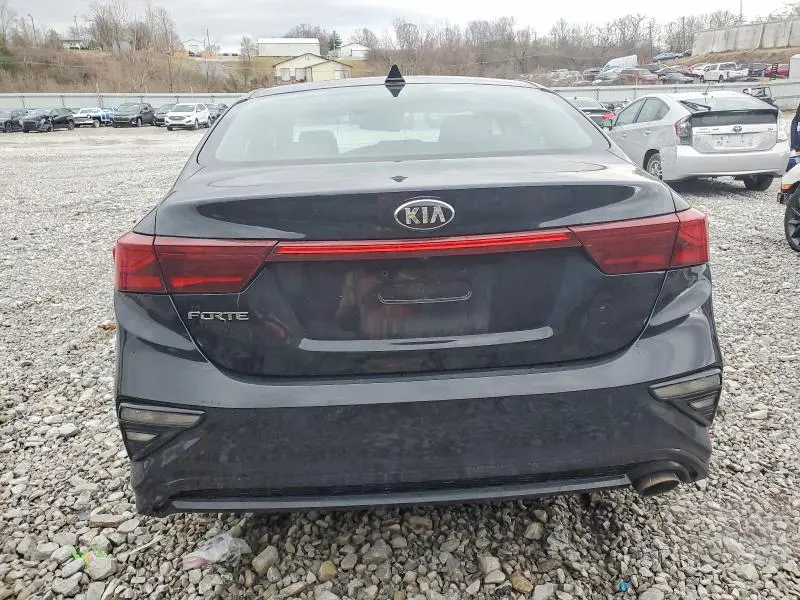 2019 KIA FORTE FE  