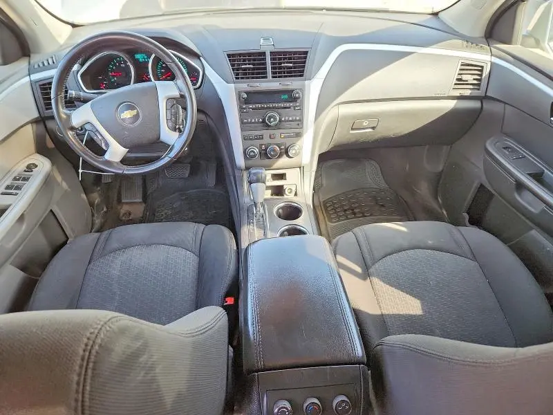 2012 CHEVROLET TRAVERSE LT  
