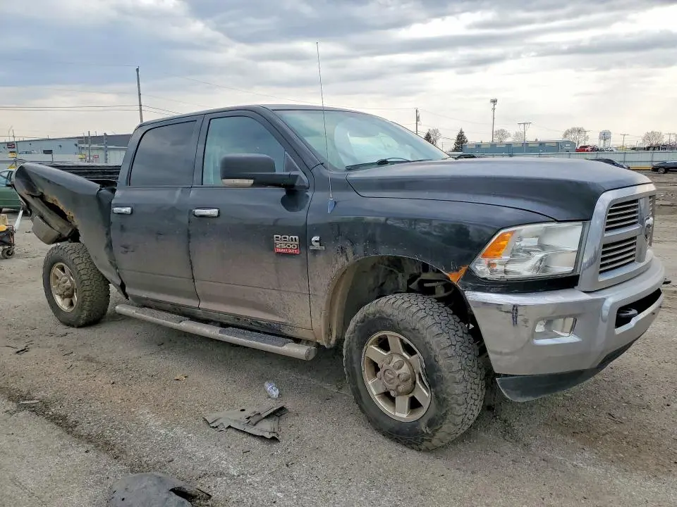 2012 DODGE RAM 2500 SLT  