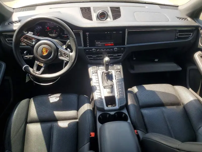 2021 PORSCHE MACAN GTS  