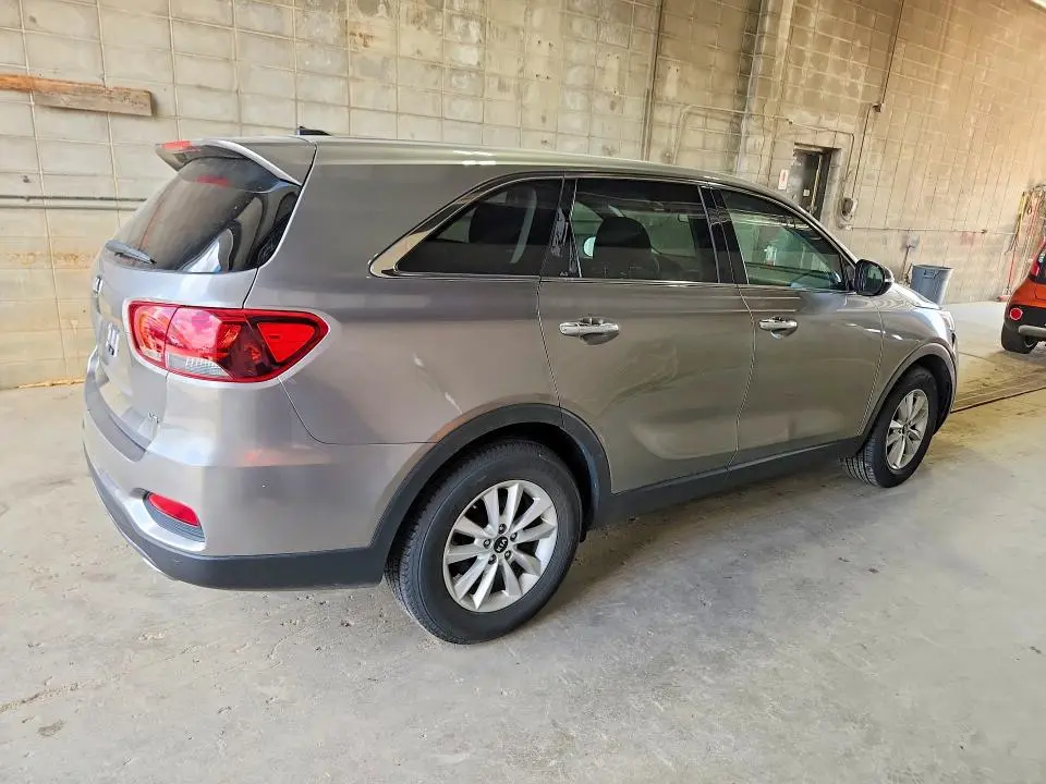 2019 KIA SORENTO LX V6  