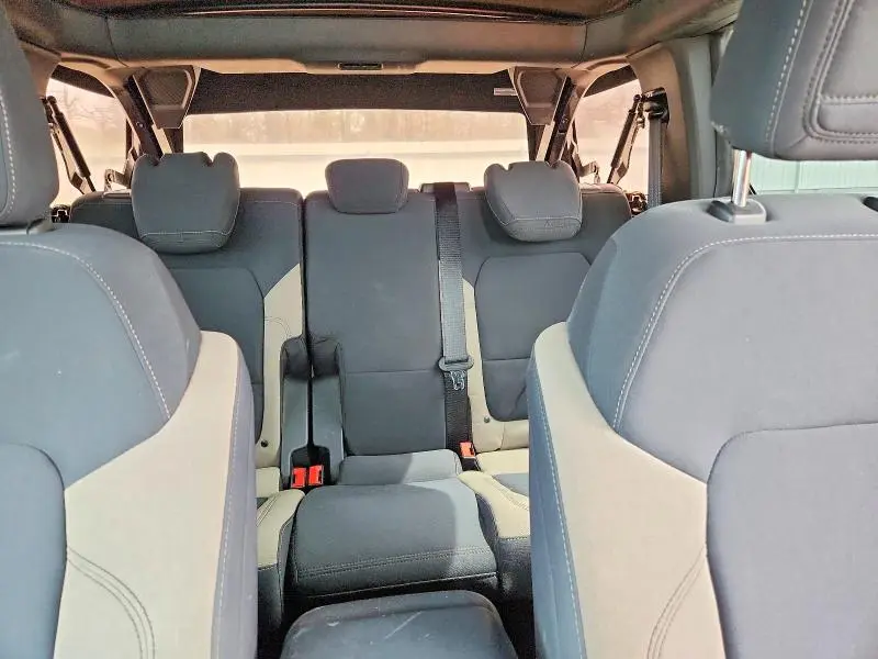 2021 FORD BRONCO BASE  