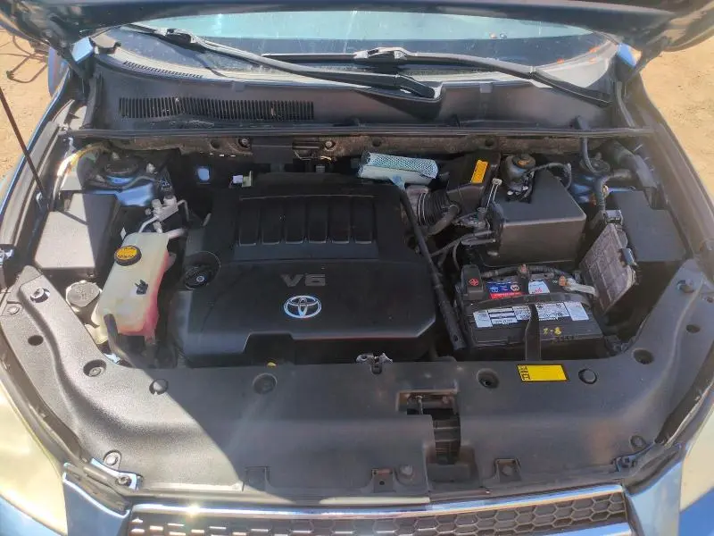 2010 TOYOTA RAV4 LIMITED  
