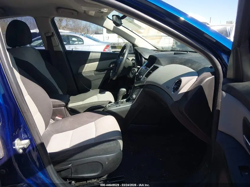 2012 CHEVROLET CRUZE LS