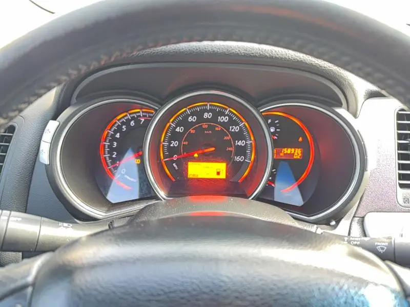 2010 NISSAN MURANO S  