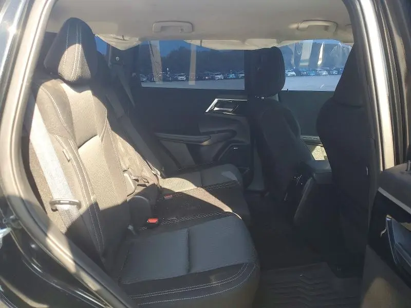2025 MITSUBISHI OUTLANDER ES  