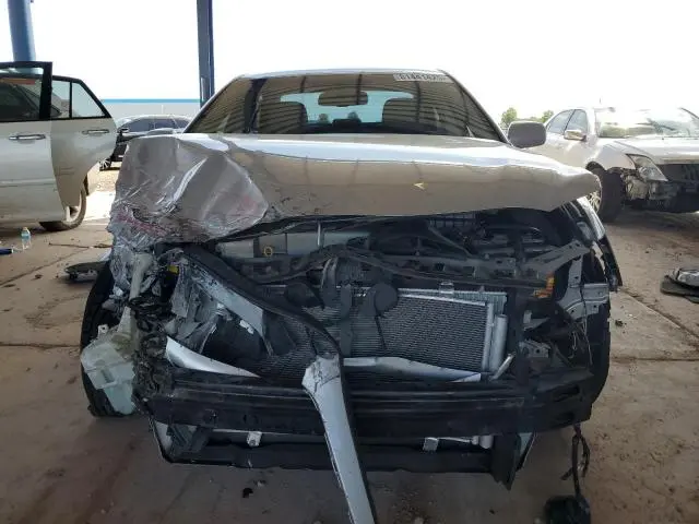 2011 TOYOTA CAMRY SE  