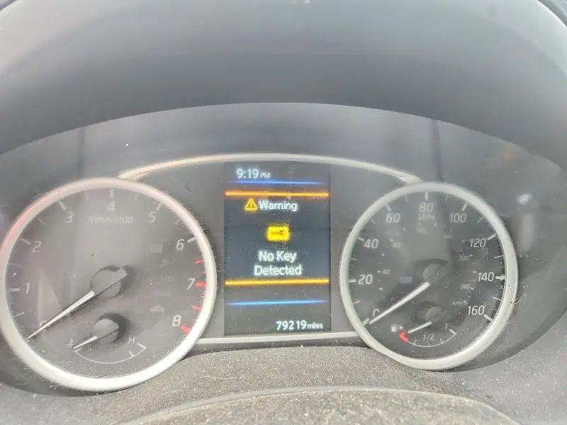 2019 NISSAN SENTRA SV  
