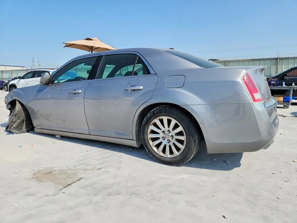 2013 CHRYSLER 300   