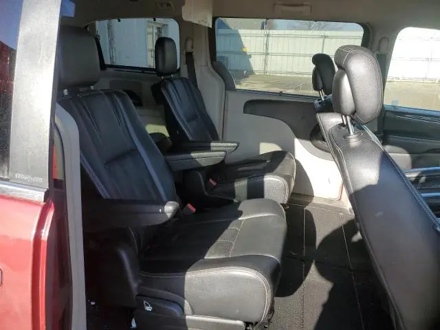 2013 CHRYSLER TOWN & COUNTRY TOURING L  