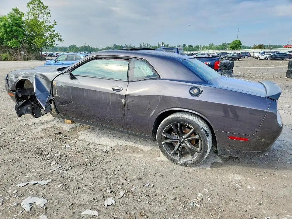 2017 DODGE CHALLENGER SXT  