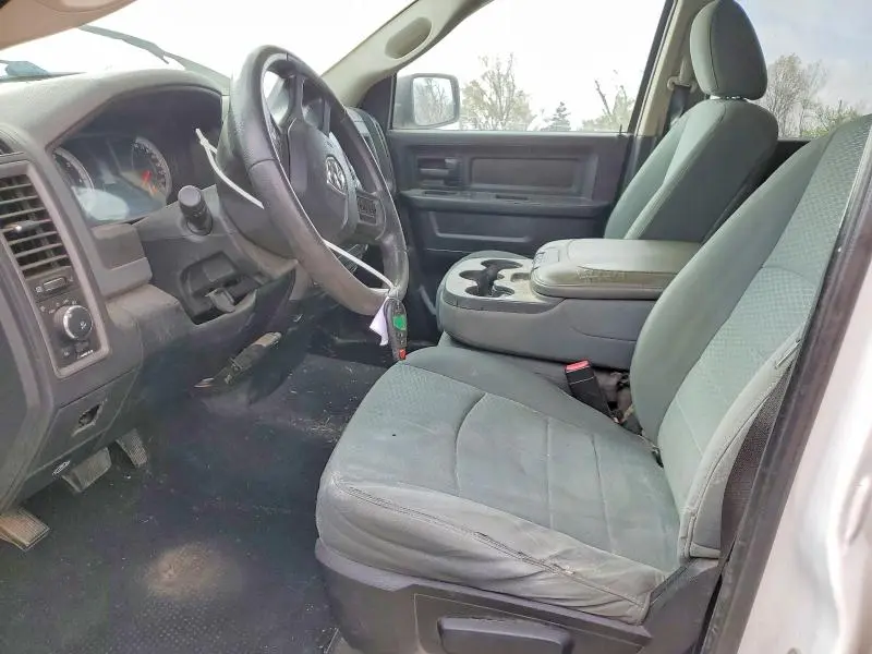 2013 RAM 1500 ST  