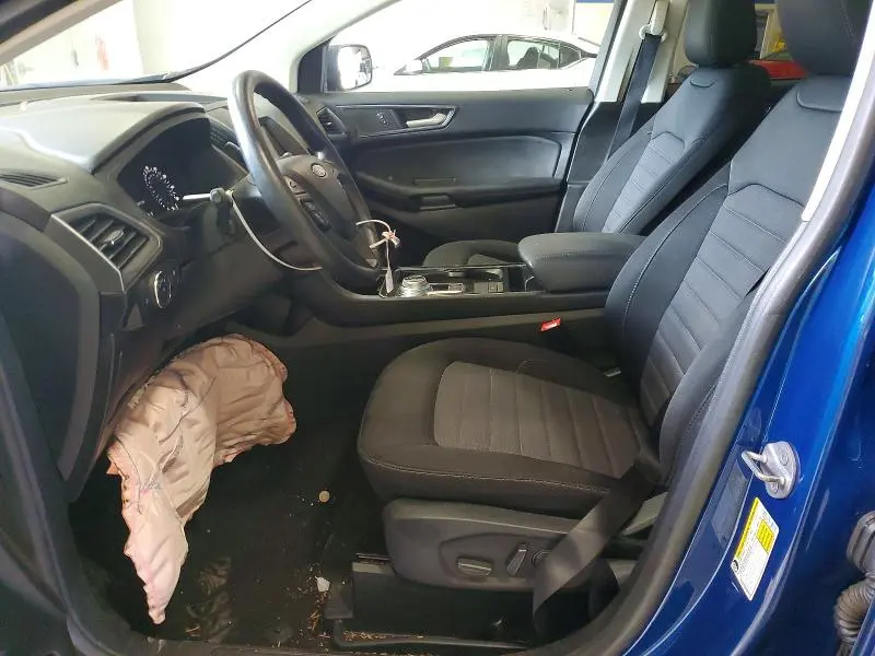 2020 FORD EDGE SE  