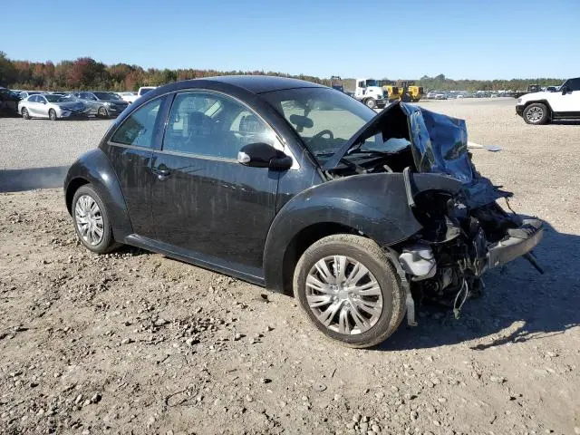 2010 VOLKSWAGEN NEW BEETLE   