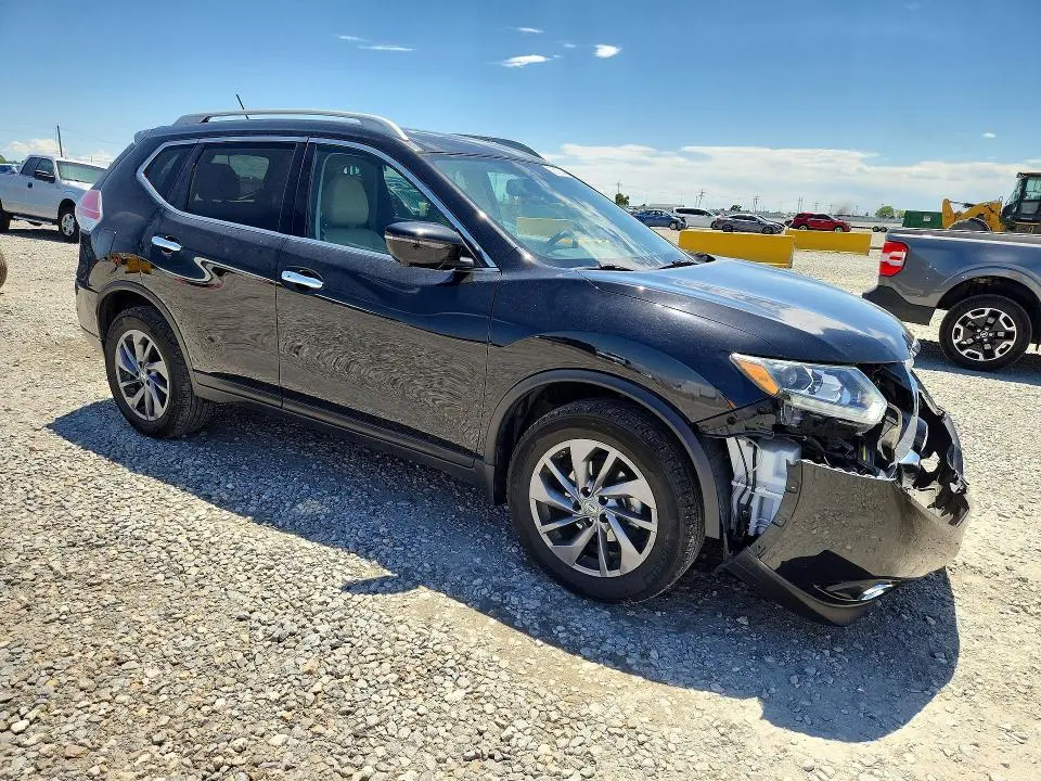 2016 NISSAN ROGUE SL  