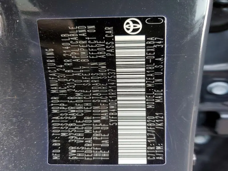2024 TOYOTA COROLLA LE  