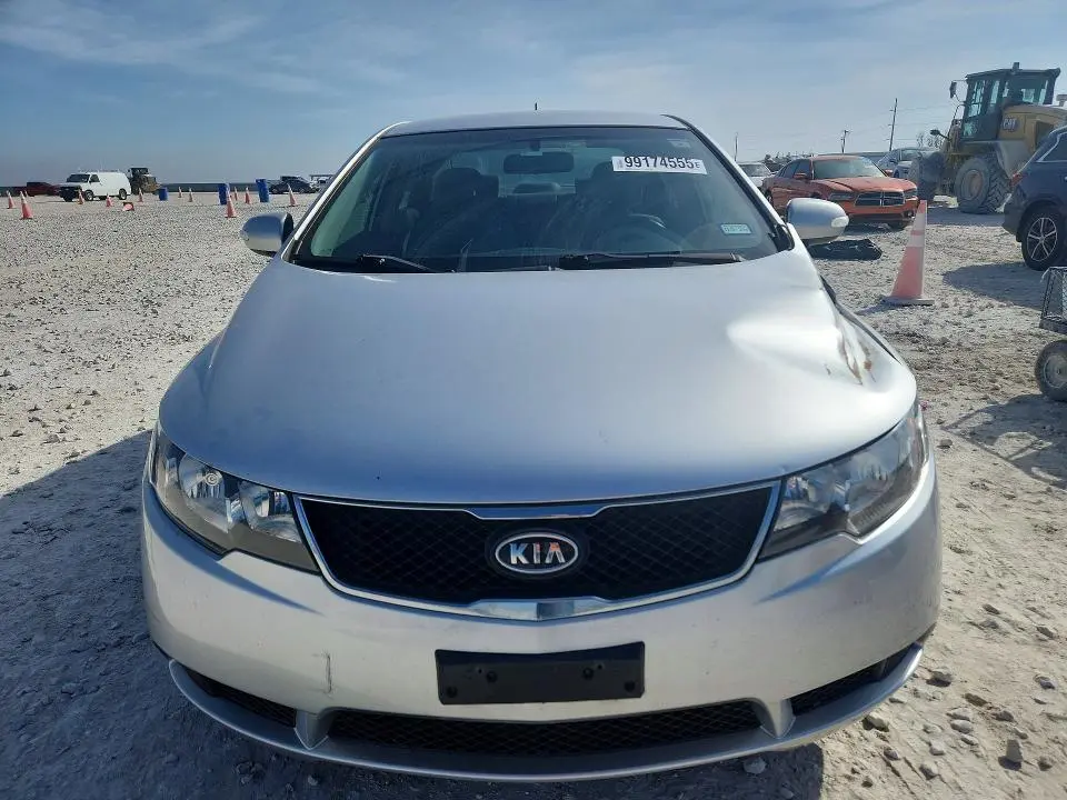 2010 KIA FORTE EX  
