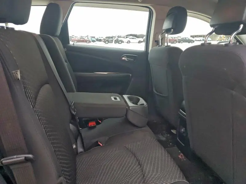 2015 DODGE JOURNEY SE  