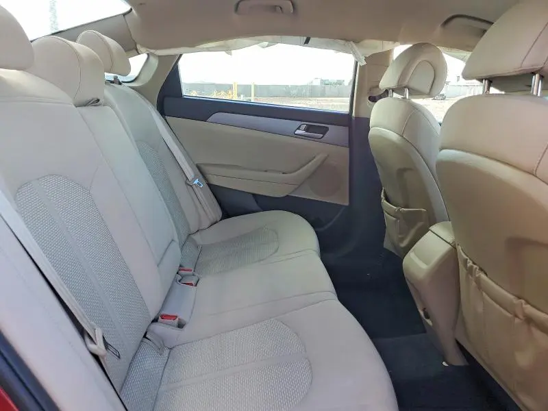 2016 HYUNDAI SONATA SE  