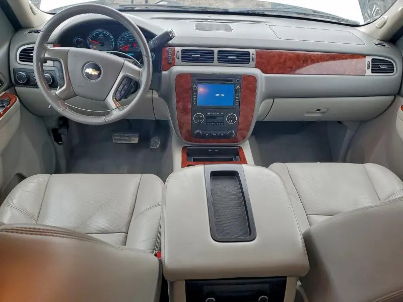 2011 CHEVROLET AVALANCHE LTZ  