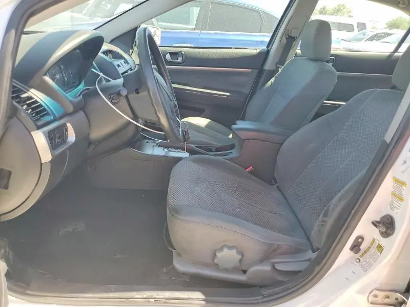 2011 MITSUBISHI GALANT FE  