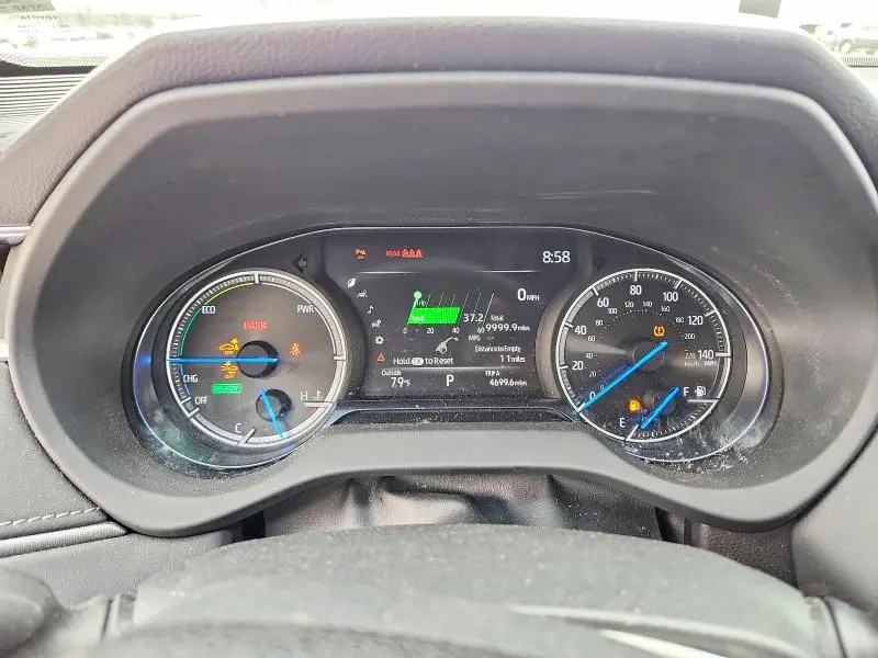 2022 TOYOTA VENZA XLE  