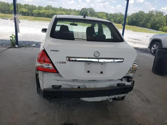 2010 NISSAN VERSA S  