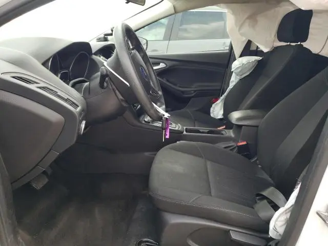 2017 FORD FOCUS SE  