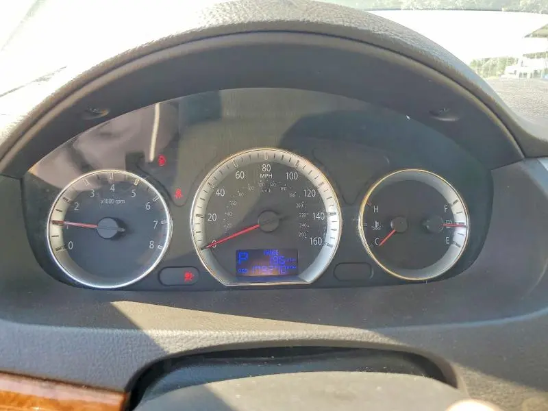 2010 HYUNDAI SONATA GLS  