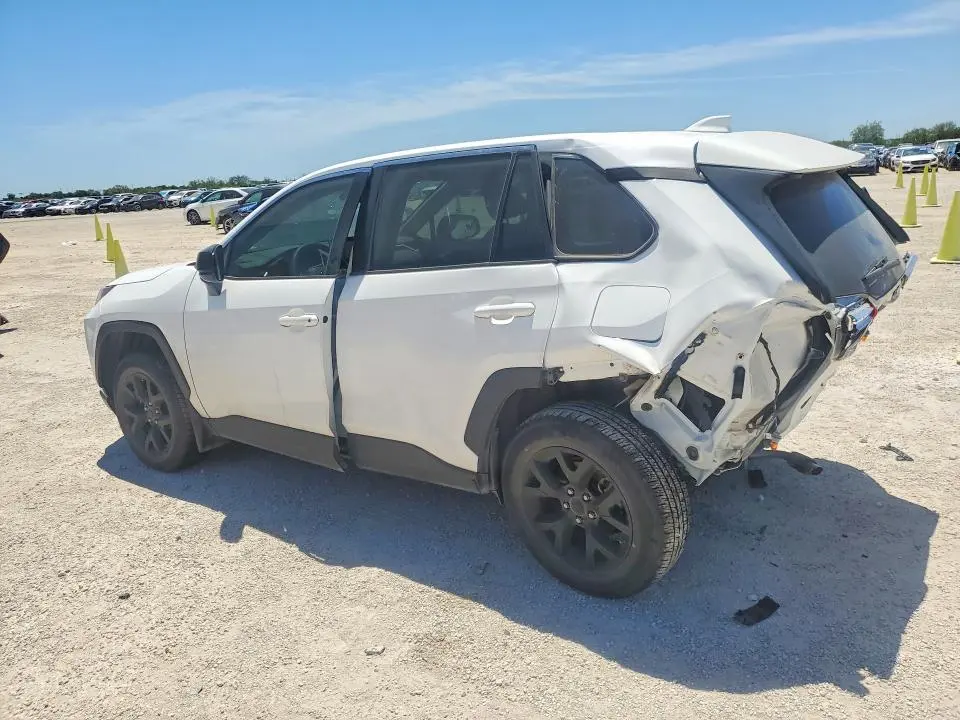 2023 TOYOTA RAV4 LE  