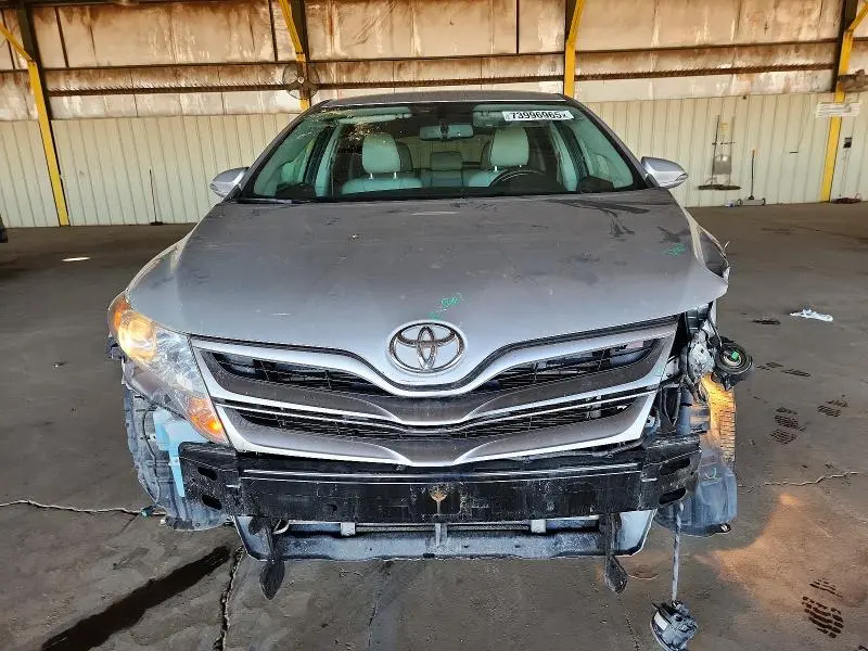 2013 TOYOTA VENZA LE  