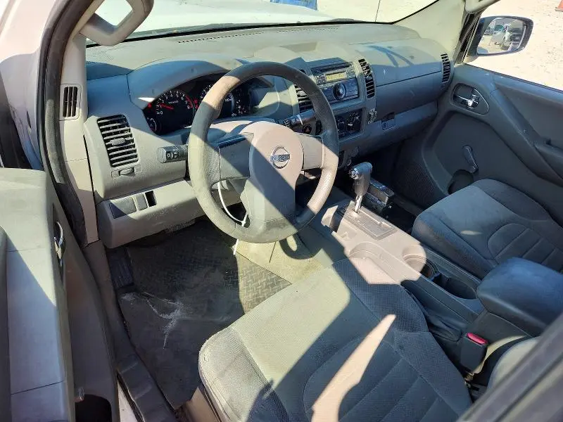 2012 NISSAN FRONTIER S  