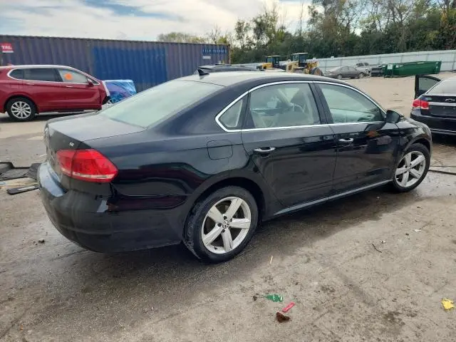 2012 VOLKSWAGEN PASSAT SE