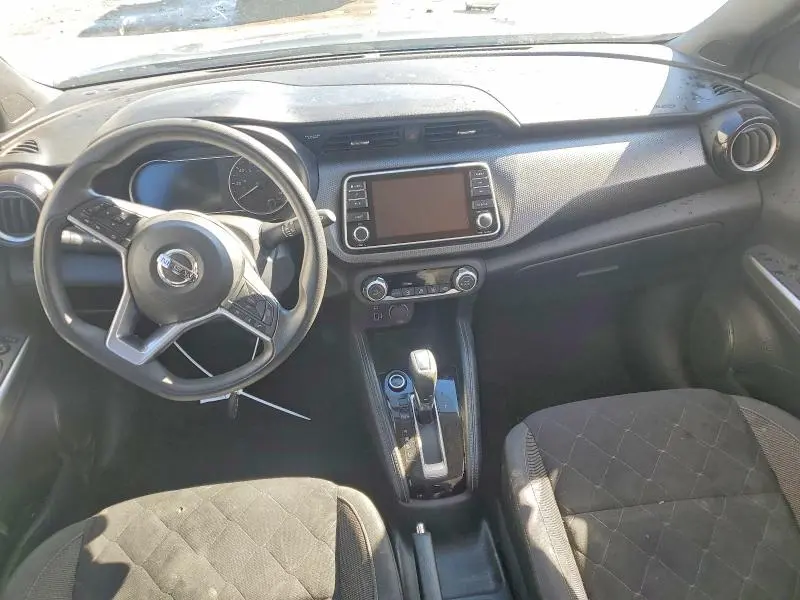 2019 NISSAN KICKS S  