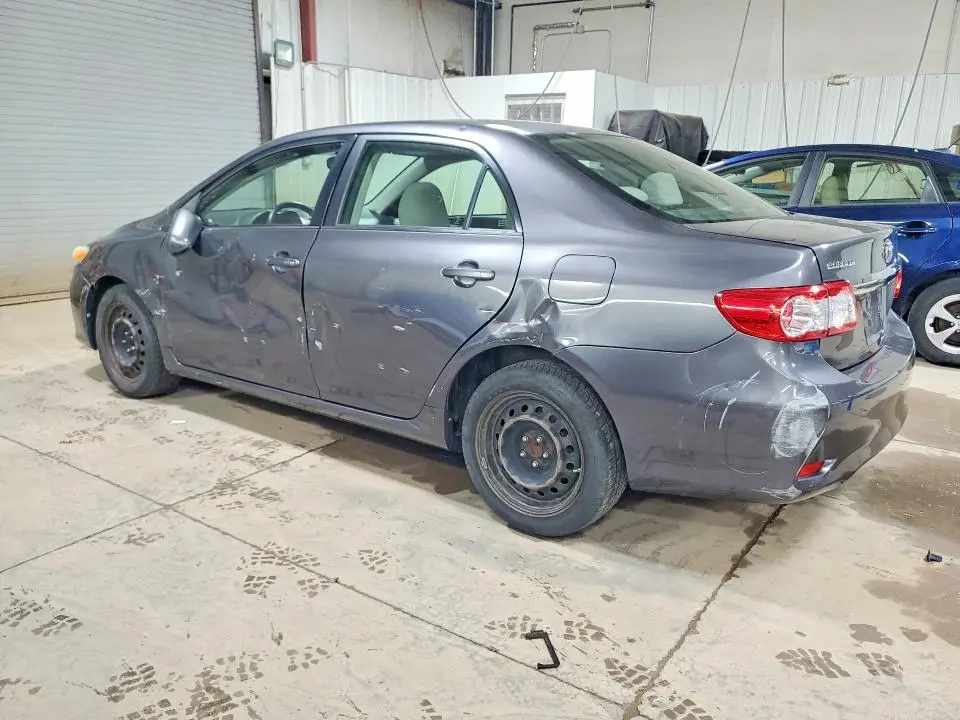 2013 TOYOTA COROLLA LE  