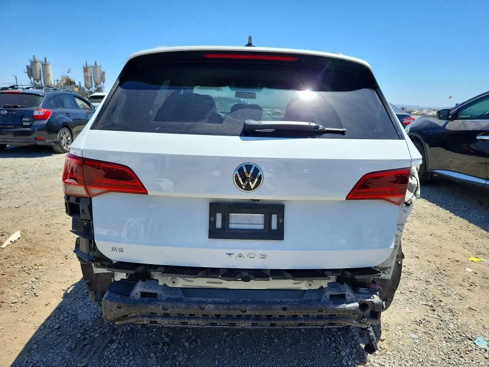 2022 VOLKSWAGEN TAOS SE  