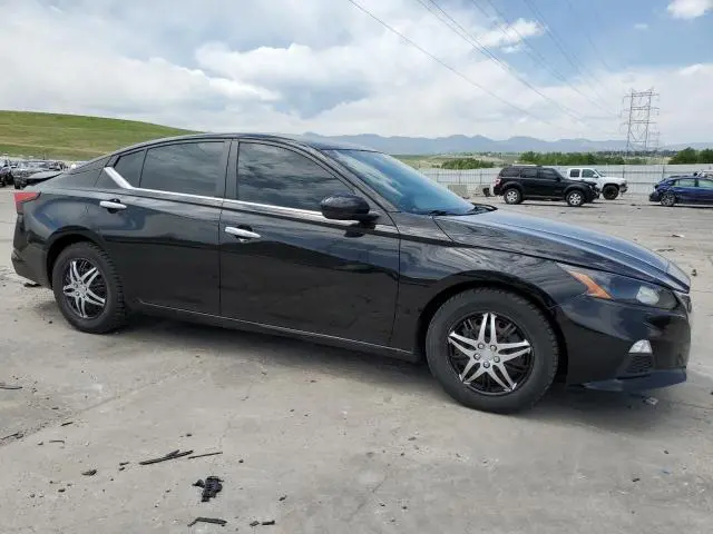 2022 NISSAN ALTIMA S  