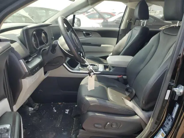 2024 KIA CARNIVAL LX  