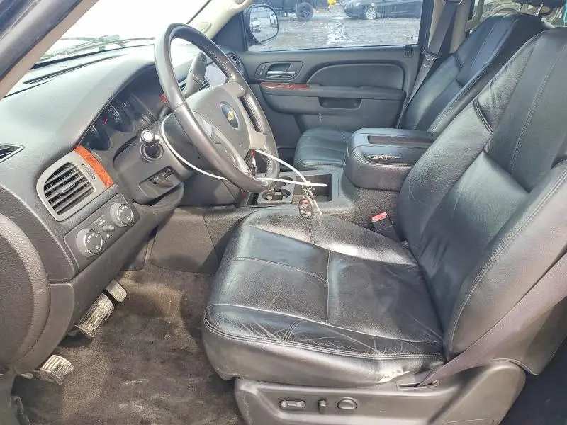 2012 CHEVROLET SUBURBAN K1500 LT  