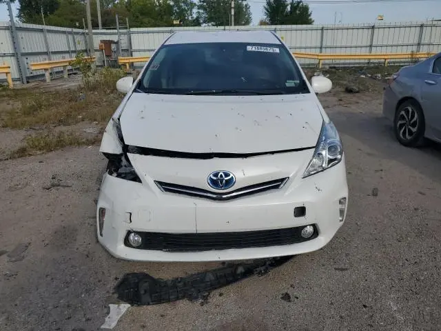 2013 TOYOTA PRIUS V   